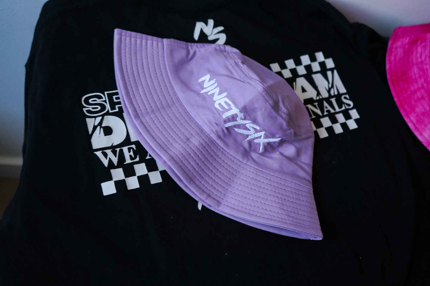 FLOW HAT